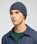 Beanie in petrol blue cashmere